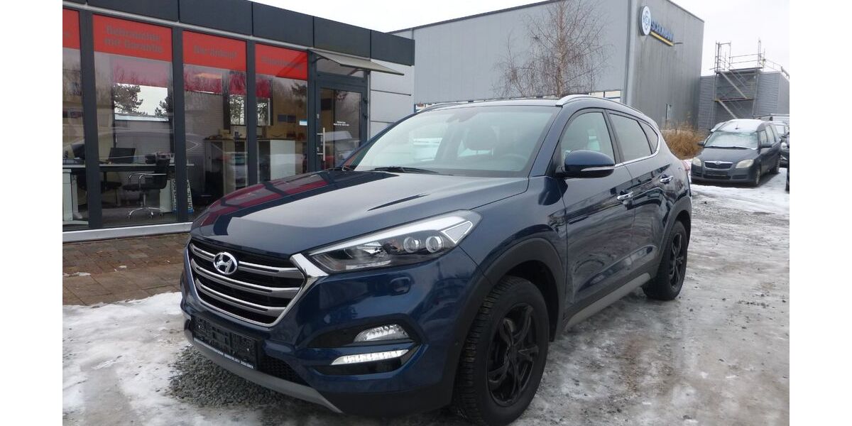 Hyundai TUCSON 128.000 km 14.950 &euro; Lübeck 23560