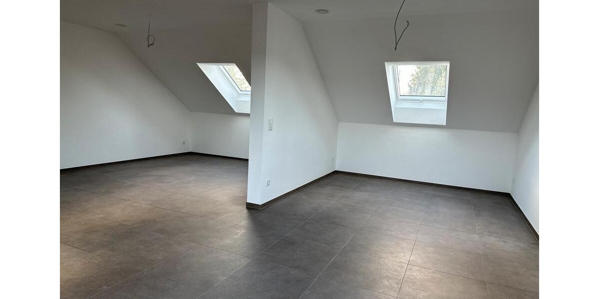Dachgeschoßwohnung Paderborn Univiertel - 2 Zimmer, 89 m&sup2;, 1.150&euro; | Angebot:26182182