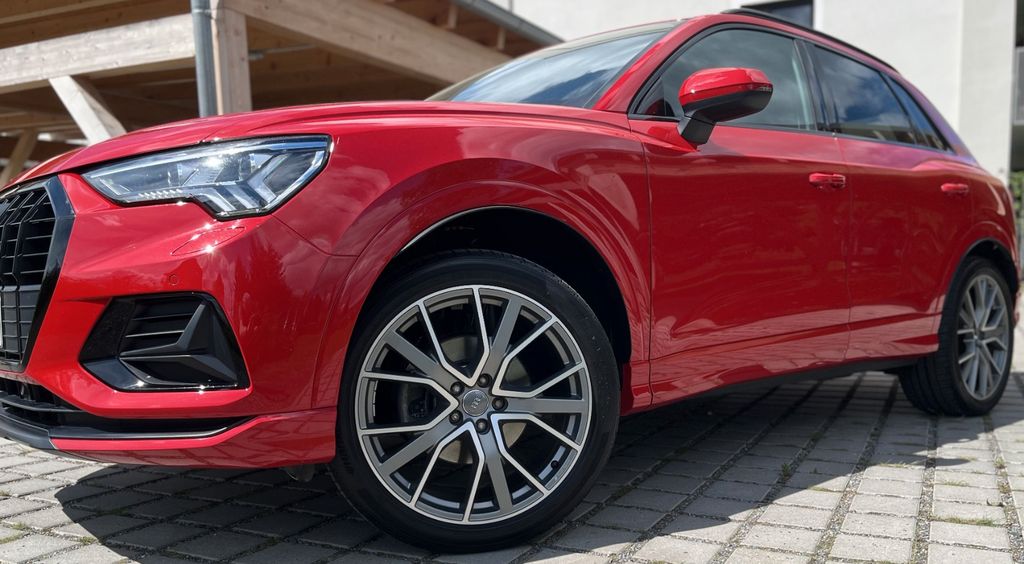 Audi Q3 55.000 km 22.000 &euro; Dresden 01259
