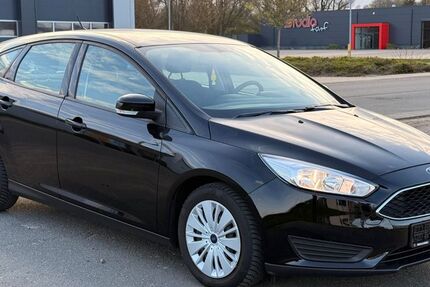 Ford Focus 94.670 km 7.790 &euro; Sulingen 27232