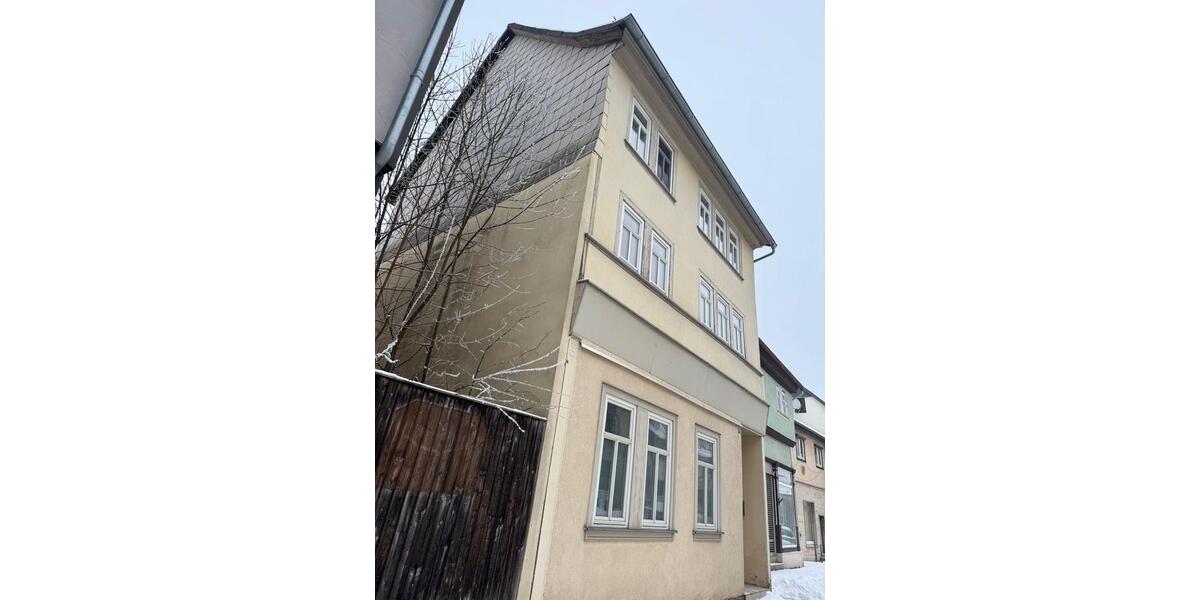 Einfamilienhaus Waltershausen - 3 Zimmer, 200 m&sup2;, 200.000&euro; | Angebot:24841714