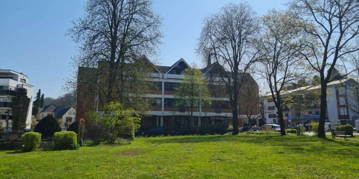 Wohnung zum Kaufen in Porta Westfalica 170.000 € 88.79 m² 4 zimmer