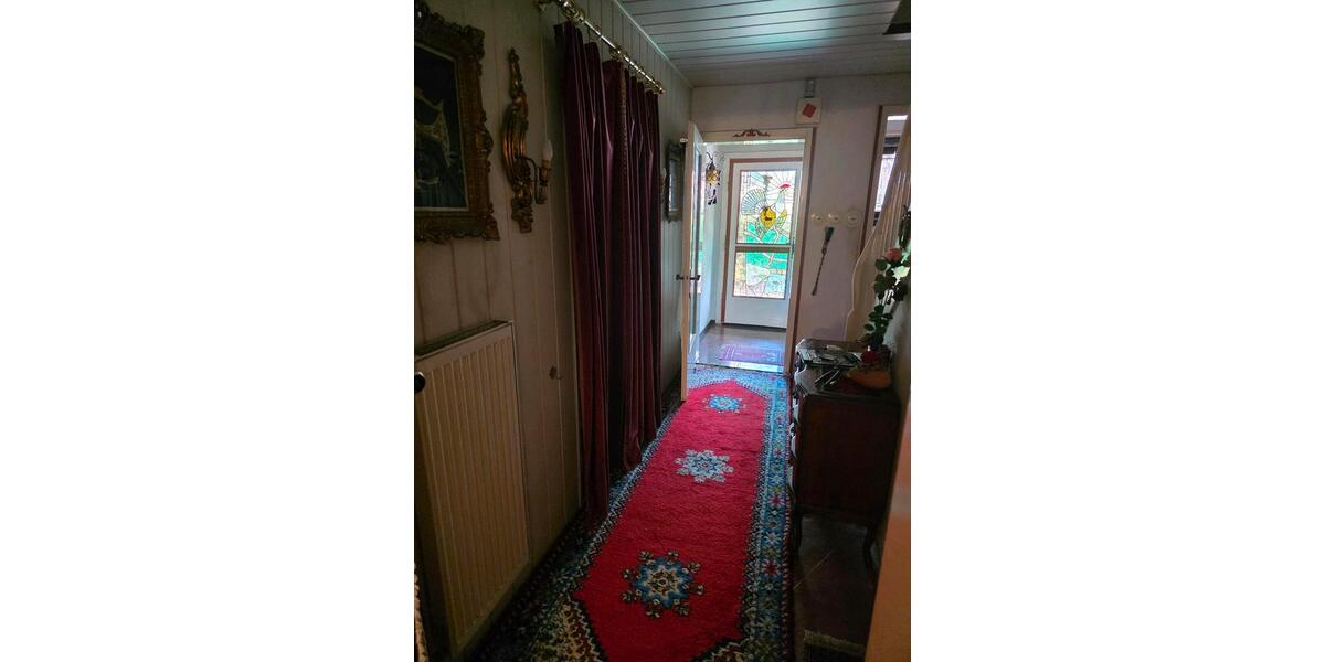 Reihenhaus Neutraubling - 7 Zimmer, 170 m&sup2;, 479.000&euro; | Angebot:26803619