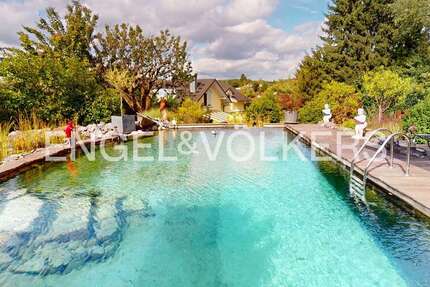 Haus zum Kaufen in Zell-Weierbach 1.595.000 € 266 m² 7 zimmer