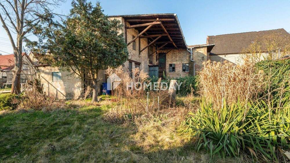 Einfamilienhaus Landsberg Oppin - 8 Zimmer, 240 m&sup2;, 218.000&euro; | Angebot:25212874