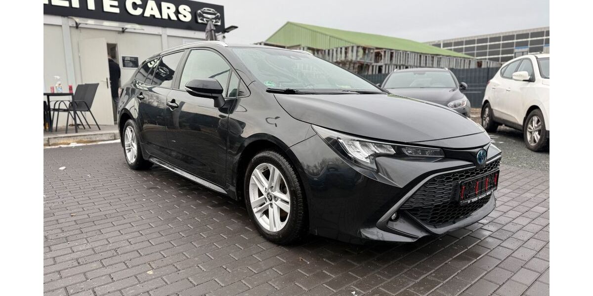 Toyota Corolla 159.000 km 16.990 &euro; Berlin 12307