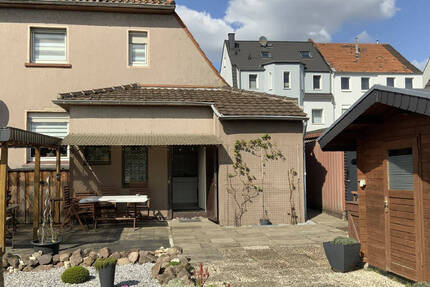 Gemütliche Doppelhaushälfte mit großem Garten. 4 zimmer