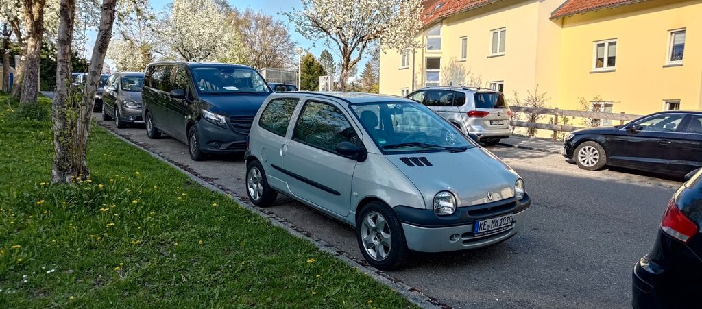 Renault Twingo 60.234 km 3.300 &euro; Kempten 87439