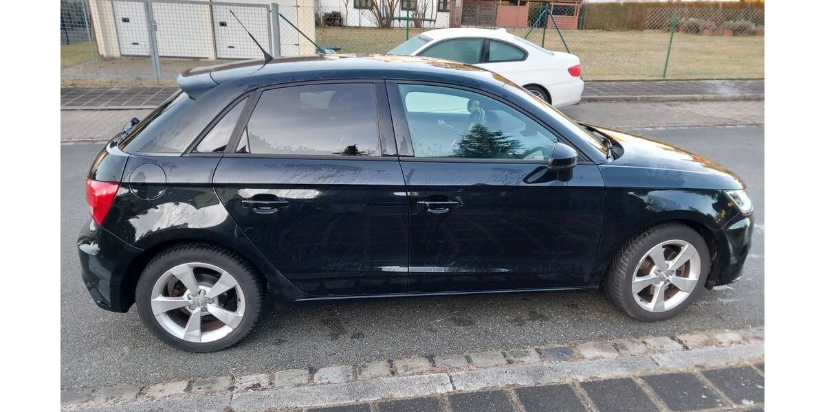Audi A1 37.500 km 15.990 &euro; Nürnberg 90425