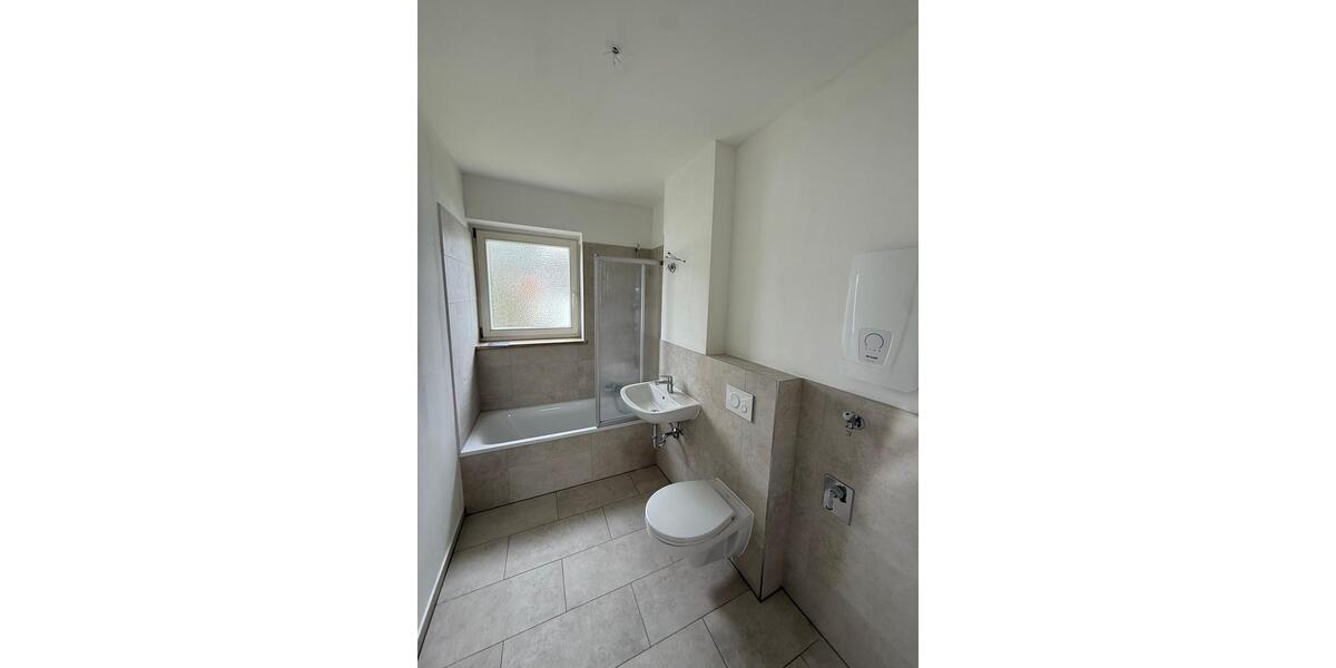 Etagenwohnung Amberg - 3 Zimmer, 68 m&sup2;, 725&euro; | Angebot:26276522