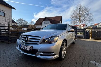 Mercedes-Benz C 200 163.000 km 9.900 &euro; Brachttal 63636