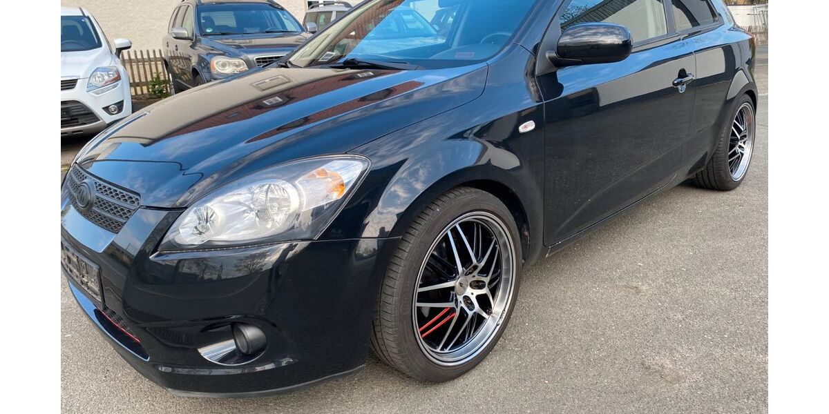 Kia ceed / Ceed 159.695 km 4.200 &euro; Lichtenfels 96215