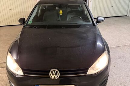 VW Golf 230.500 km 4.800 &euro; Stuttgart 70469