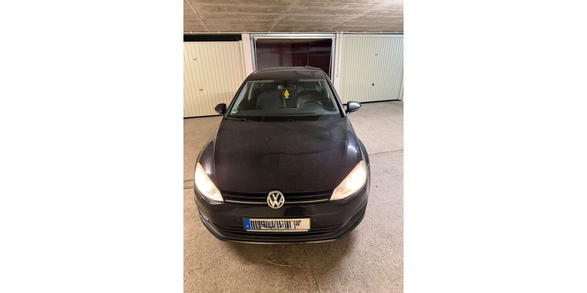 VW Golf 230.500 km 4.800 &euro; Stuttgart 70469
