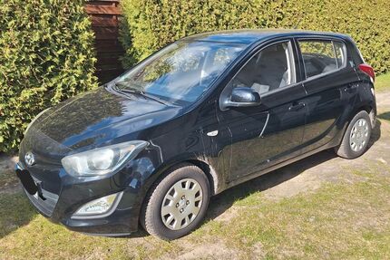 Hyundai i20 146.799 km 4.700 &euro; Rangsdorf 15834