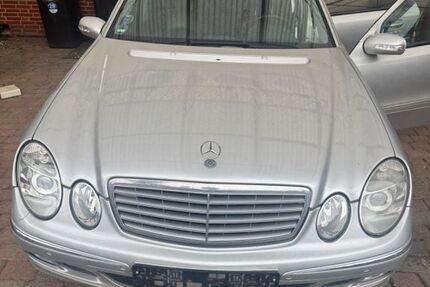 Mercedes-Benz E 320 196.185 km 3.000 &euro; Lüneburg 21339