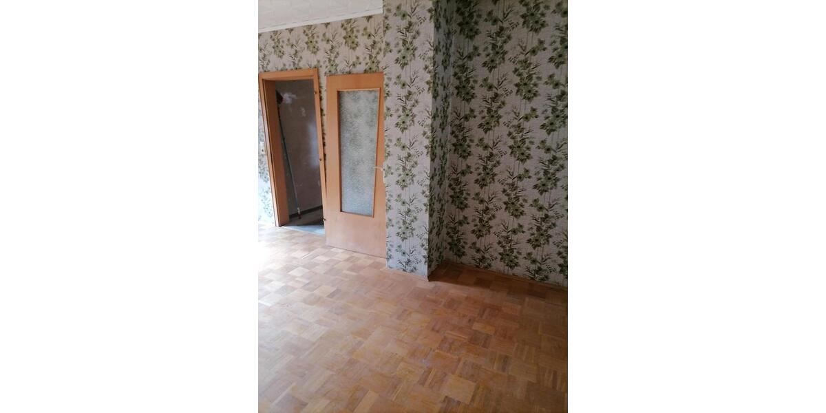 Reihenhaus Großalmerode - 5 Zimmer, 125 m&sup2;, 69.000&euro; | Angebot:26423704