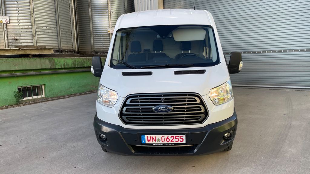 Ford Transit 213.000 km 8.900 &euro; Marbach am Neckar 71672