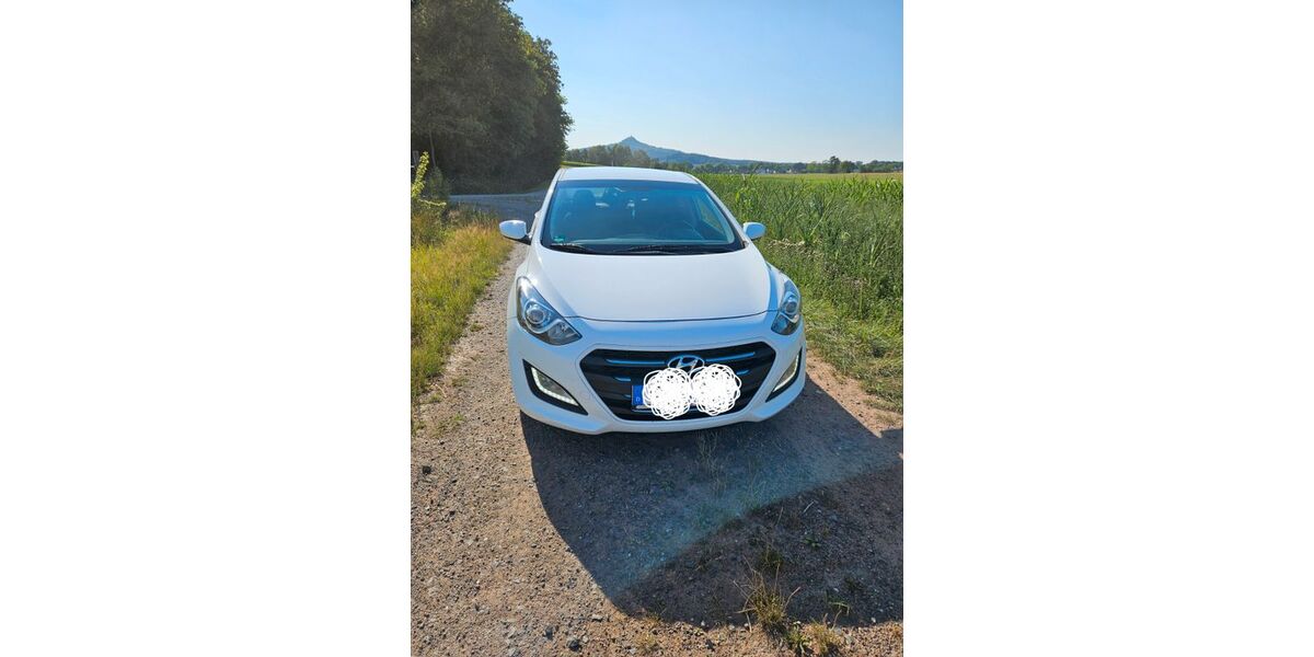 Hyundai i30 92.098 km 9.400 &euro; Kastl 95506