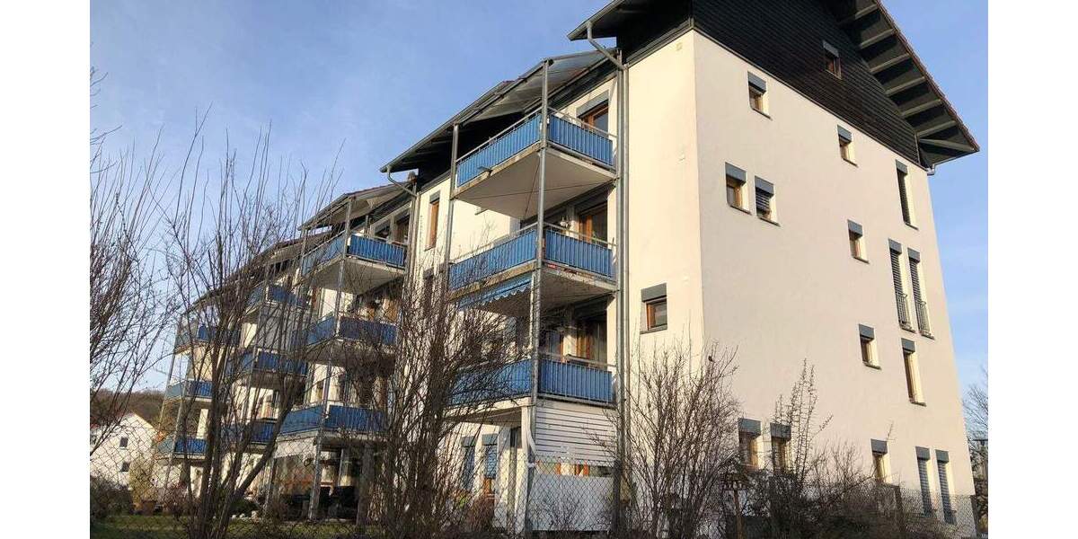 Sonnige 3-Zi.-Wohnung mit toller Aussicht... 3 zimmer