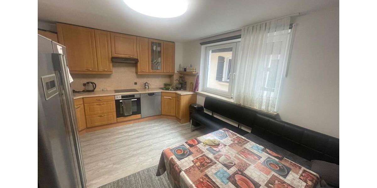 Mehrfamilienhaus, Wohnhaus Markt Erlbach - 16 Zimmer, 450 m&sup2;, 460.000&euro; | Angebot:27050053