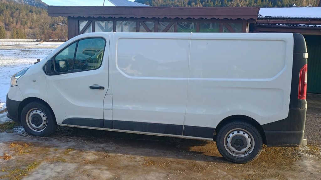 Renault Trafic 70.000 km 17.900 &euro; Zwickau 08060