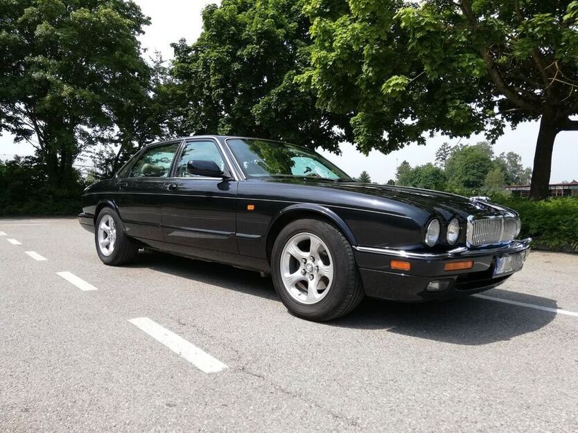 XJ6