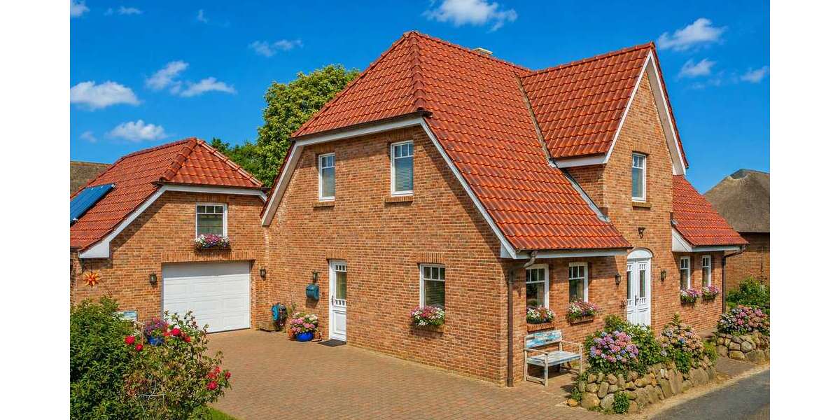 Einfamilienhaus Utersum - 6 Zimmer, 144 m&sup2;, 695.000&euro; | Angebot:26639820