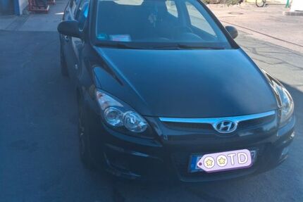 Hyundai i30 210.000 km 2.300 &euro; Arnstadt 99310