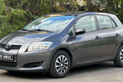 Toyota Auris 150.000 km 3.490 &euro; Heidenau 01809