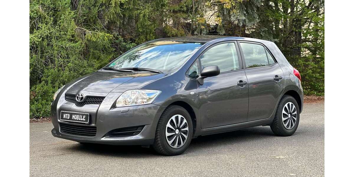 Toyota Auris 150.000 km 3.490 &euro; Heidenau 01809