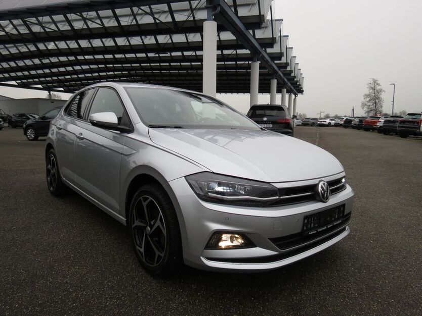 VW Polo 30.750 km 17.900 € Sasbach 77880