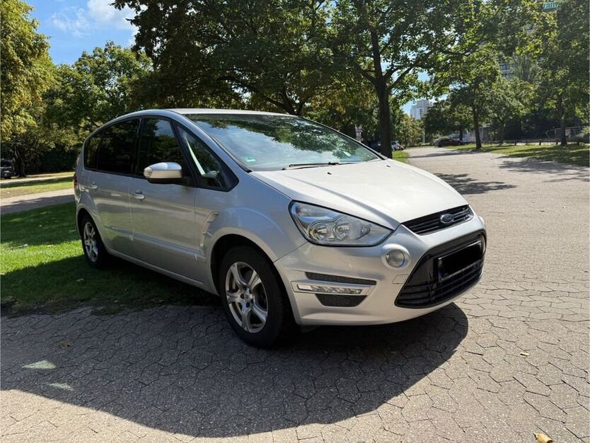 S-Max
