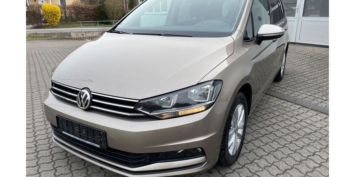 VW Touran 175.900 km 12.800 &euro; Freital 01705