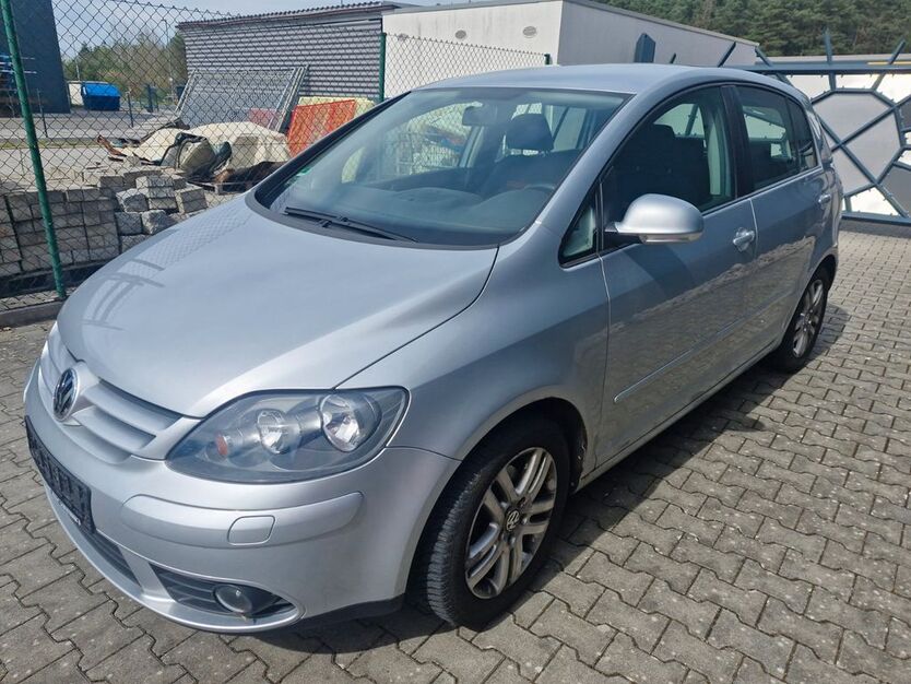 VW Golf Plus 103.000 km 3.350 € Etzenricht 92694