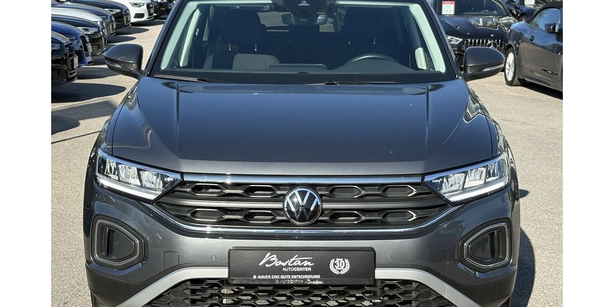 VW T-Roc 1.5 TSI Life CARPLAY/NAVI/SPURHALT/SHZ/DAB 52.096 km 19.800 &euro; Villingen-Schwenningen 78054