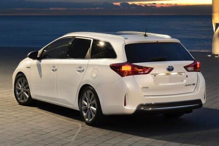 Toyota Auris 168.000 km 12.500 &euro; Dachau 85221