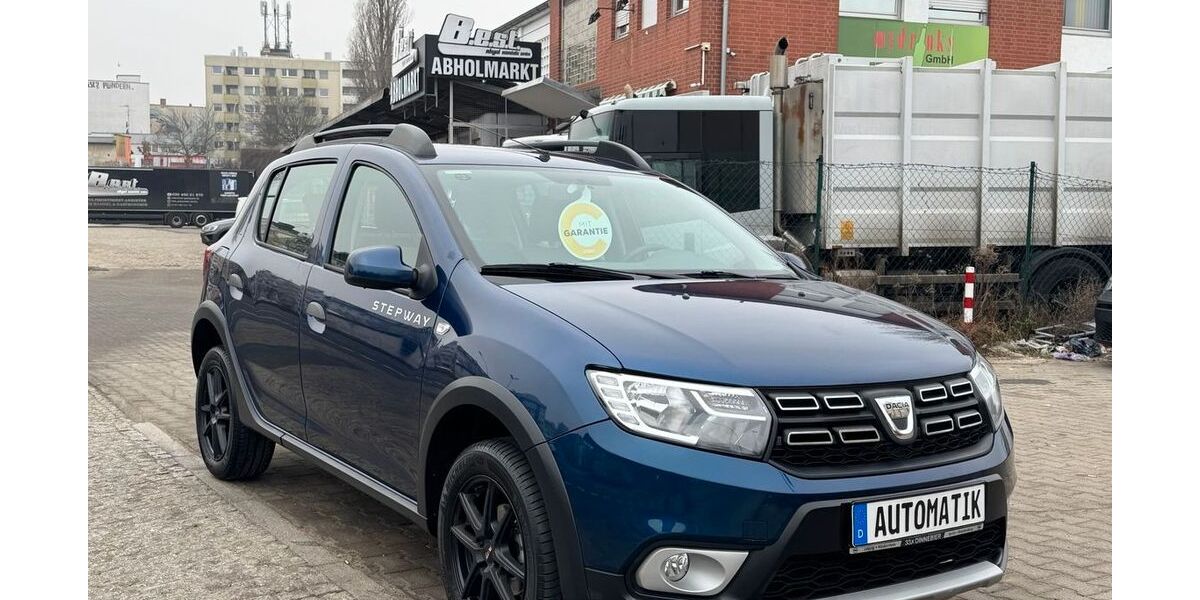 Dacia Sandero 105.000 km 8.990 &euro; Berlin 10551