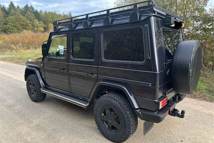 Mercedes G 300