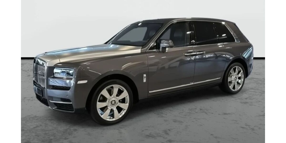 Rolls Royce Cullinan 21.035 km 302.260 &euro; Baierbrunn 82065