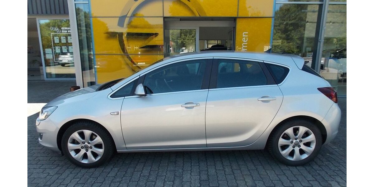 Opel Astra 67.095 km 9.490 &euro; Brunsbüttel 25541