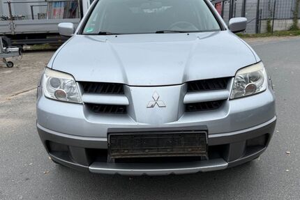 Mitsubishi Outlander 163.000 km 1.950 € Wuppertal 42329