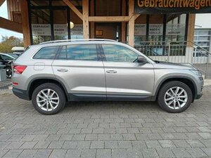 Skoda KODIAQ 2.0 TDI STYLE 4x4 |Navi|RFK|Keyless|LED| 81.083 km 23.460 € Höhenkirchen-Siegertsbrun 85635