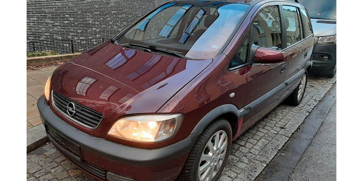 Opel Zafira 169.322 km 2.500 € München 80807