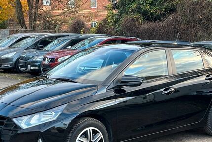 Hyundai i20 84.465 km 14.299 &euro; Berlin 13127