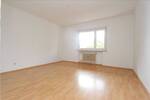 Etagenwohnung Landshut West - 2 Zimmer, 71 m&sup2;, 630&euro; | Angebot:26401110