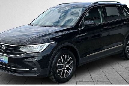VW Tiguan 82.050 km 23.990 &euro; Stuhr 28816