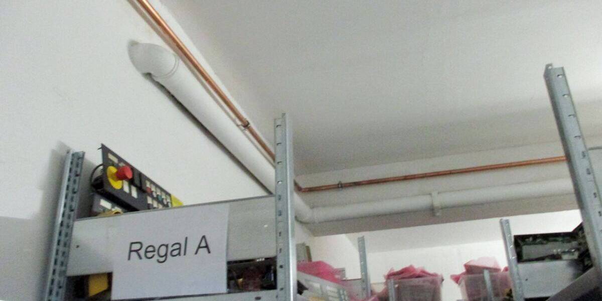 Gewerbehalle mit Büro-Wohngebäude in Dortmund-Marten zimmer