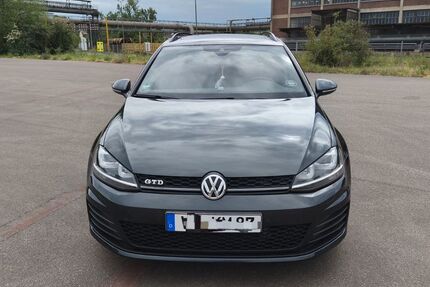 VW Golf 135.000 km 14.600 &euro; Völklingen 66333
