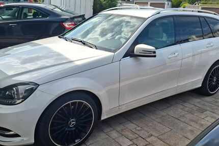 Mercedes-Benz C 250 125.000 km 13.600 &euro; Plochingen 73207